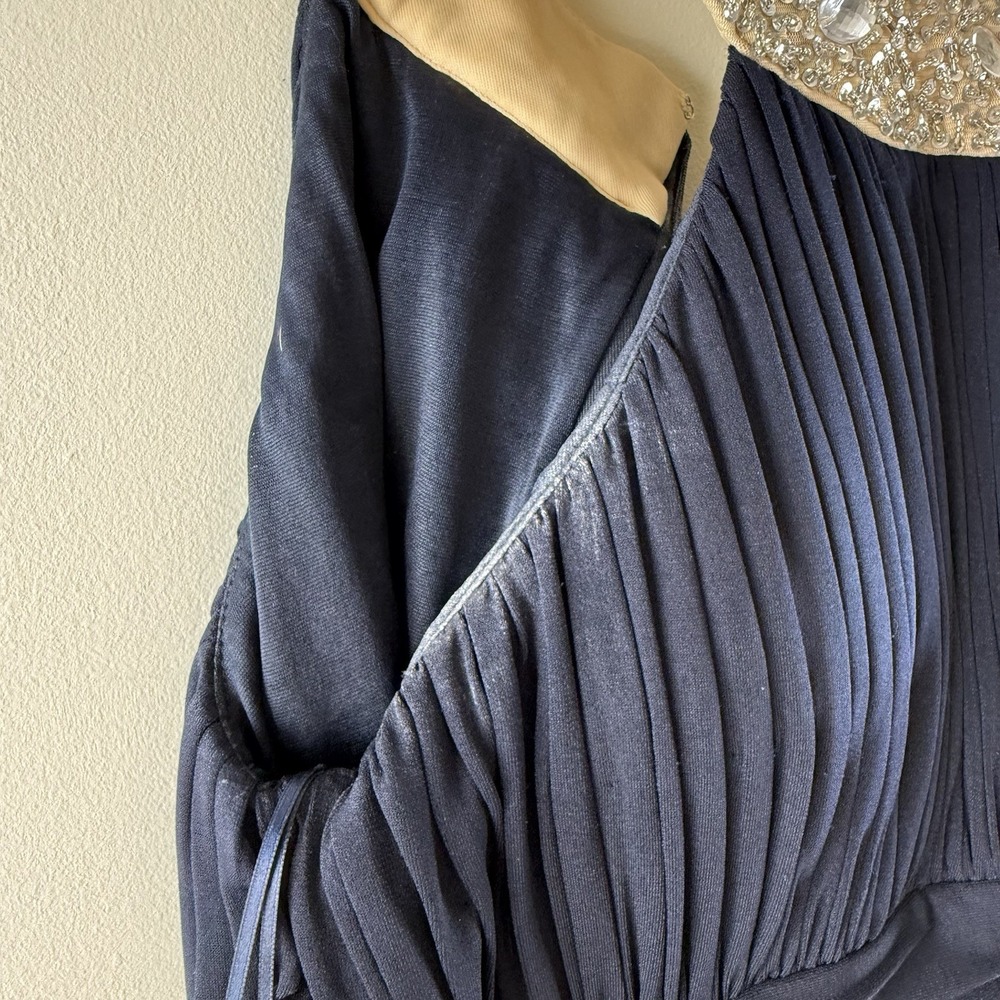 Navy Gown Sz 12 Beaded Neck Keyhole Halter Maxi Prom Formal Dress JS Boutique - Picture 12 of 14